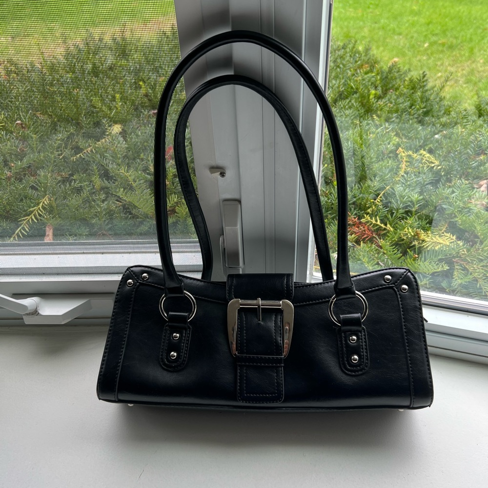 90’s style shoulderbag